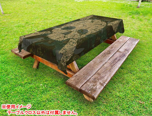 カモ柄 スカル クロスボーン テーブルクロス ポリエステル製 防水 屋内・屋外用 147cm×213cm ■ 輸入雑..