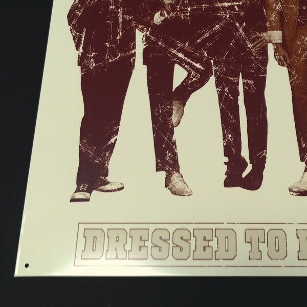 メタルサイン "KISS DRESSED TO KILL" キッス 看板 縦41cm×横32cm アメリカ製 ■ アメリカ バンド アーティスト 壁掛け サイン ショップ ガレージ ブリキ看板 [3]