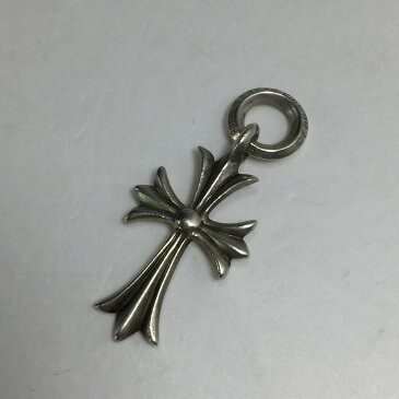 【中古】【メンズ/レディース】CHROME HEARTS TINY CH CROSS クロムハーツ タイニーCHクロスチャーム ペンダントトップ アクセサリー サイズ：約3.7×1.6cm（バチカン含む） カラー：SILVER 万代Net店