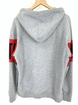 【中古】【メンズ】UNDEFEATED アンディフィーテッド LOGO PULLOVER HOOD ロゴ プルオーバー フード パーカー トップス サイズ：M カラー：グレー 万代Net店