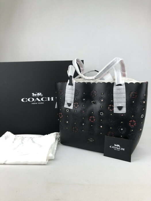 【中古】【未使用品】【レディース】COACH コーチ 25195 フラワーモチーフ 2WAYBAG カバン パンチング ティーローズ カットアウト マーケットトート ハンドバッグ ショルダーバッグ レディース　 カラー：ブラック 黒 レッド 赤 万代Net店