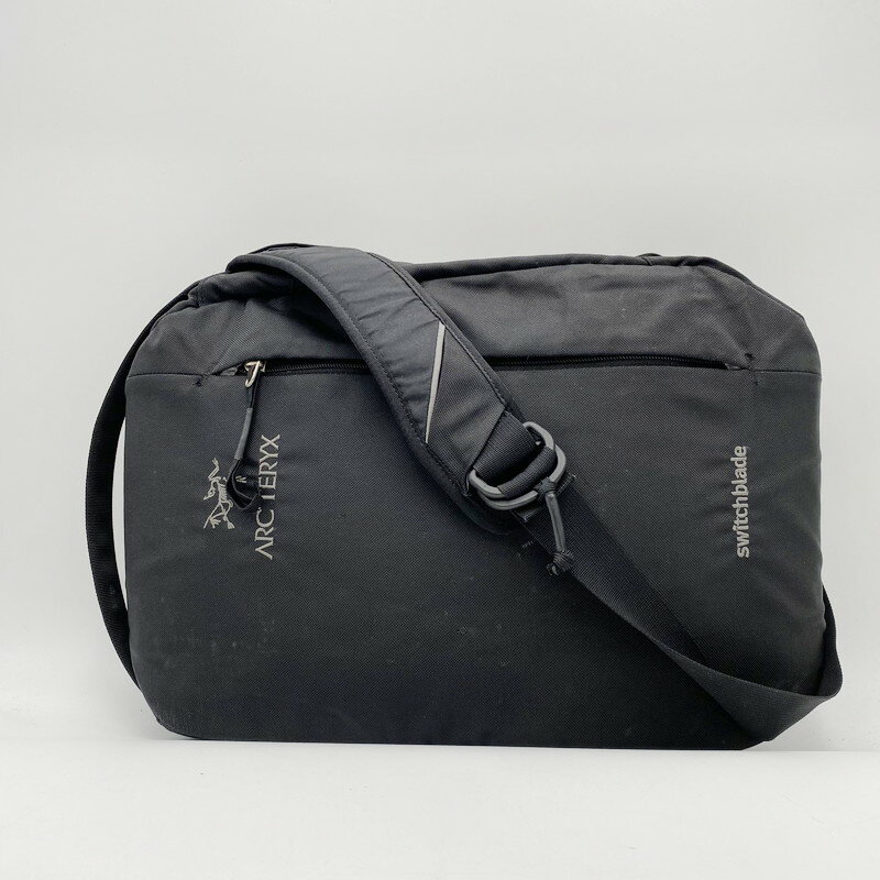 【中古】【メンズ/レディース】ARC'TERYX SWITCHBLADE アークテリクス スイッチブレード 2WAYバッグ ショルダーバッグ カバン サイズ：約45×30×8.5cm カラー：ブラック 万代Net店