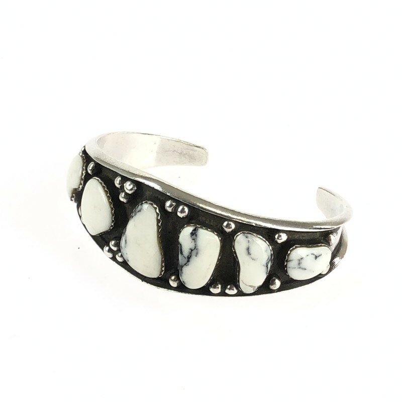 【中古】【メンズ】UNKNOWN SILVER STONE BANGLE シルバー ストーンバングル 石付き アクセサリー サイズ：内周：約137mm 開口部：約32mm 最大幅：約25mm カラー：シルバー 万代Net店