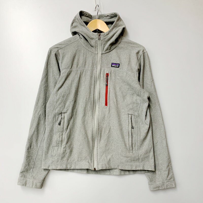 【中古】【メンズ】Patagonia パタゴニア フリースパーカー フーディ アウトドア サイズ：下記参照 カラー：グレー 灰 万代Net店