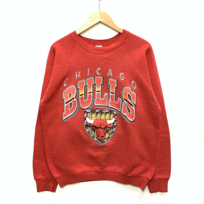 【中古品】【メンズ】 FRUIT OF THE LOOM CHICAGO BULLS SWEATSHIRT スウェット ブランド 古着 146-250..