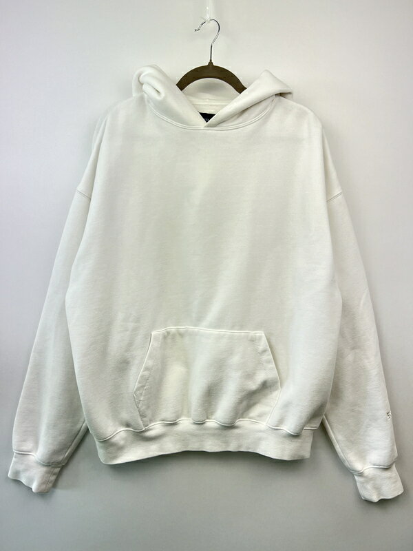  FEAR OF GOD ESSENTIALS フィアーオブゴッド エッセンシャルズ BACK LOGO PULLOVER HOODIE バックロゴ プルオーバーフーディー トップス パーカー 142-260705-kk-10-hon サイズ：M カラー：ホワイト 万代Net店