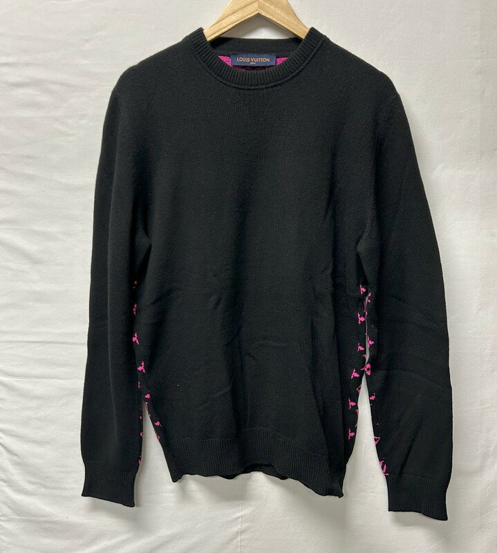 【中古美品】【メンズ/レディース】 LOUIS VUITTON ルイ・ヴィトン ハーフアンドハーフ モノグラム ニット カシミヤ セーター ピンク 183-25...