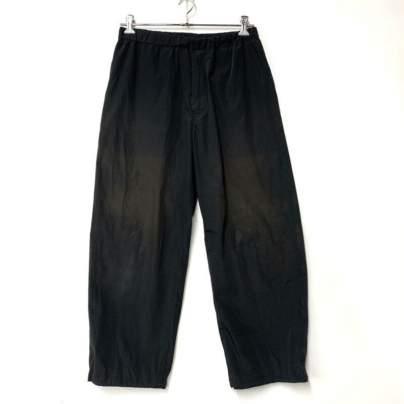 樂天商城 - 【中古品】【メンズ】 GRAPHPAPER グラフペーパー GM231-40026 SEMI-DULL POPLIN TRACK PANTS セミダル ポプリン トラック パンツ ボトムス 151-260607-kh-11-izu サイズ：2 カラー：ブラック 万代Net店