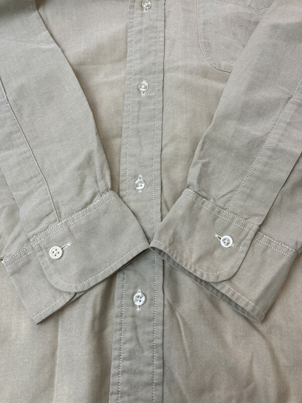 【中古品】【メンズ】 Brooks Brothers ブルックスブラザーズ 6つボタン MAKERSタグ 60S L S SHIRT シャツ 146-250222-ks-24-min カラー：ベージュ 万代Net店