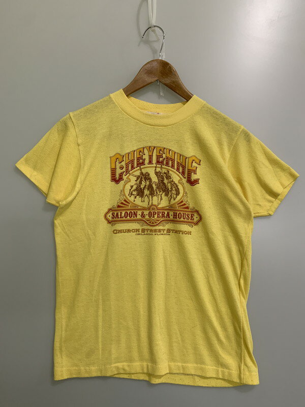 【中古品】【メンズ】 KANDITOPS 70S CHEYENNE SALOON OPRAH HOUSE ORLANDO FLORDIA SHIRT Tシャツ トップス 146-250710-ks-66-min サイズ:M カラー:イエロー 万代Net店