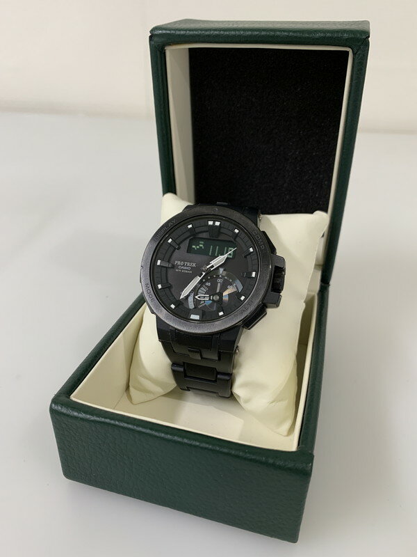 万代Net店のPRO TREKを見る