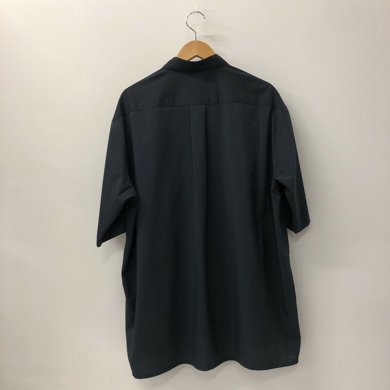 【中古】【メンズ】 WHITE MOUNTAINEERING ホワイトマウンテニアリング REGULAR COLLAR HALF SLEEVE SHIRT RW2471103 レギュラーカラー ハーフスリーブシャツ 半袖 トップス 140-241013-kk-14-tei サイズ：3 カラー：ネイビー 万代Net店