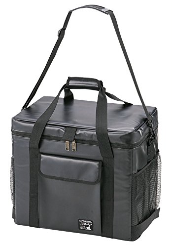 バッグ・トート型ブラック/33L/UE-566・パッケージ個数:1・セット内容:クーラーバッグ×1・サイズ:使用時/幅42.5 奥行29.5 高さ38cm、収納時:幅44 奥行39 高さ11.5cm・仕様:重量:約 1.6kg・材質:本体表地:PVCターボリン 中材:PEVA / 断熱材:ポリエチレンフォーム インソール:ポリエステル使用サイズ:(約)幅425×奥行295×高さ380mm 収納サイズ:(約)440×390×厚さ115mm 製品重量:(約)1.6kg 材質:本体表生地/PVCターポリン、本体内生地/PEVA、断熱材/ポリエチレンフォーム、中敷き/ポリエステル 原産国:中国 キャプテンスタッグ【CSブラックラベル】シリーズ! 厚手の断熱材で保冷力アップ! 折りたたみ式でコンパクトに収納できる! 前面にポケット付き、サイドにメッシュポケット付。 500mlペットボトルは横で30本、2Lペットボトルは縦で8本入る。大容量サイズ。 レンタル等による貸出、オークション等による販売や中古販売、及び譲渡によって発生した故障・破損・損害・事故などにつきましては一切責任を負いかねますので予めご了承ください。