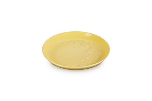 ル・クルーゼ(Le Creuset) 皿 スフィア・プレート 22cm スプリング レリーフ カモミール 花柄 耐熱 耐冷 電子レンジ 送料無料