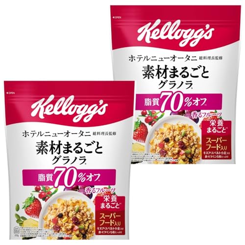 -/350g×2袋/-・Size:350g×2袋・1食分(40g)当たりエネルギー152kcal、たんぱく質2.9g、脂質0.9g、炭水化物34.1g、食塩相当量0.4g、コレステロール0mg、糖質31.9g、食物繊維2.2g、鉄1.8mg、ビタミンB1 0.31mg、ビタミンB2 0.37mg、ビタミンB6 0.34mg、ビタミンD 2.26μg、葉酸 63μg商品紹介 ホテルニューオータニ総料理長監修。脂質を70%カット*1し、一切、味に妥協せず、美味しさを追求したグラノラに、スーパーフードのキヌアとスペルト小麦をプラス。 精製した穀物より多くの栄養を含む全粒大麦を配合し、穀物も具材も可能な限り手を加えず使用。香ばしいグラノラのほのかな甘みとフルーツの華やかな酸味、それぞれの素材まるごとのおいしさを楽しめるグラノラ。 *1 当社素材まるごとグラノラ朝摘みいちごとの比較 原材料・成分 シリアル加工品(全粒大麦、砂糖、全粒小麦、シリアルパフ(コーンフラワー、小麦粉、米粉、砂糖、食塩)、小麦シリアルパフ(小麦粉、米粉、砂糖、麦芽粉)、マルチグレインパフ(小麦粉、米粉、砂糖、コーンフラワー、麦芽粉(小麦を含む)、食塩、植物油脂)、全粒スペルト小麦、水あめ、植物油脂、麦芽エキス、小麦粉、オーツパフ、キヌアパフ、糖蜜、食塩)(ベルギー製造)、シリアルフレーク(コーングリッツ、砂糖、麦芽エキス、食塩、蜂蜜、ぶどう糖果糖液糖)、レーズン加工品(レーズン、植物油脂)、クランベリー加工品(クランベリー、砂糖、植物油脂)、パイナップル加工品(乳糖(乳成分を含む)、濃縮果汁(パイナップル、レモン)、砂糖、植物油脂、麦芽糖、パイナップル、寒天)、かぼちゃの種、イチゴ加工品(イチゴ、植物油脂)/グリセリン、香料、セルロース、加工でん粉、酸味料、乳化剤(大豆を含む)、酸化防止剤(ビタミンE)、重曹、炭酸Ca、鉄、ピロリン酸鉄、ビタミンB2、ビタミンB6、ビタミンB1、葉酸、着色料(クチナシ色素)、ビタミンD