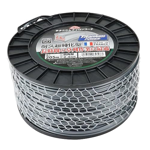 四角型-/2.4mm×205m/2.4MMX205M・PatternName:205mSize:2.4mm×205m・パッケージ個数:1・用途:小石の多いところ・フェンス、塀の際・雑草、植木の周囲での作業に最適・特徴:チタニウム含有で耐久性が約5倍(当社比)に・形状:四角型・直径:2.4mm・長さ:205mチタニウム含有で耐久性が約5倍(当社比)に 【用途】 草刈作業用 【特徴】 ・小石の多いところ・フェンス、塀の際・雑草、植木の周囲での作業に最適 ・耐久性超特化型のため長時間の草刈り作業に最適 【注意事項】 ※ご使用の際には必ず、台紙の注意事項をよく読んでいただくと共に、お手持ちのナイロンカッター・刈払機の取扱説明書もよくお読み下さい。 ※作業前に必ず本体及び取付を確認し、異常が見つかった場合は使用しないで下さい。 ※コードの交換や点検は、必ずエンジンを停止してから行って下さい。 ※作業は安全カバー及び保護具を必ず着用して行って下さい。 ※周囲の安全や車等への小石の飛散に十分注意して作業を行って下さい。