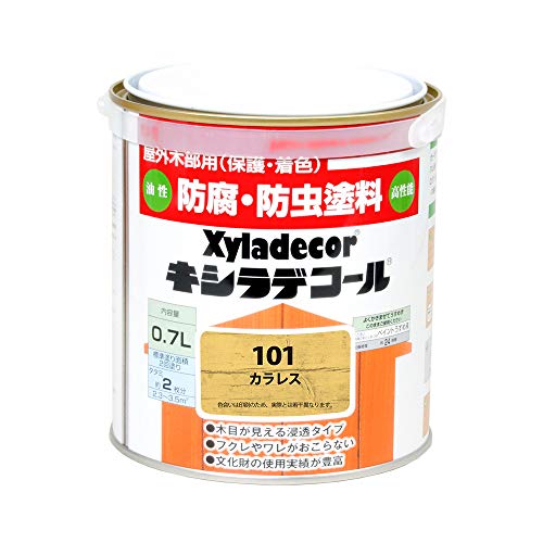 キシラデコールカラレス/0.7L/101カラレス・Color:カラレスSize:0.7LStyle:キシラデコール・パッケージ個数:1・【乾燥・塗重時間】 【20℃】乾燥時間:約 24 時間 塗重時間: 2~6時間 【塗り面積(2回塗)】 [0.7L]平方メートル:約 2.3 ~ 3.5 m2 タタミの広さ:約 2 枚分 [1.6L]平方メートル:約 5.3 ~ 8 m2 タタミの広さ:約 5 枚分 [3.4L]平方メートル:約 11.2 ~ 17 m2 タタミの広さ:約 10 枚分 [7L]平方メートル:約 23 ~ 35 m2 タタミの広さ:約 21 枚分 [14L]平方メートル:約 46 ~ 70 m2 タタミの広さ:約 42 枚分・【特長】 ■[トップブランド]発売以来45年以上の実績を持つトップブランドの木材保護塗料。 ■[多くの採用実績]重要文化財や公共施設などの多くの採用実績が、高い品質を証明しています。 ■[長持ちする色合い]日光や雨風に強い耐候性顔料の効果で、鮮明な色が長持ち。長期間木材を保護します。 ■[色々なダメージからガード! ]木材の内部に浸透【特長】 ■[トップブランド]発売以来45年以上の実績を持つトップブランドの木材保護塗料。 ■[多くの採用実績]重要文化財や公共施設などの多くの採用実績が、高い品質を証明しています。 ■[長持ちする色合い]日光や雨風に強い耐候性顔料の効果で、鮮明な色が長持ち。長期間木材を保護します。 ■[色々なダメージからガード! ]木材の内部に浸透。内側から防腐・防虫・防カビ効果を発揮します。 ■[膨れや割れが起きない! ]表面に余分な塗膜を作らないので、木の通気性・呼吸が保てます。その為、塗膜の膨れ、割れが起りません。 ■[安全性は確認済]外部機関の各試験で安全性を確認しています。 ■[優れた耐久と着色力]木材に深く浸透し、優れた耐久性と着色力を発揮します。 【用途】 ※表記以外の用途には使用しないでください。 ※屋外の木部専用塗料です。 ■[ガーデニング / 木製品]ラティス /プランター / トレリス / ガーデングッズ / ベンチ / フェンス / 遊具 / ウッドデッキ / パーゴラ / 羽目板 / 窓枠 / 戸袋 / 板塀 / ログハウス 【塗れないもの・注意事項】 ■[吸い込まない素材]ワックスが塗られている素材 / 塗料が塗られている素材 / 吸い込みのない化粧合板 など ■[常に水がかかる所]常に水がかかる所には塗れません。 ■[食と関わる場所]食品と接触する所 / 食器が置かれる所 ■[室内・密閉性がある場所]木製の鳥籠 / 犬小屋 / 温室の内部の木材 / 脱衣所の木材 ■[火気のある場所]火気のあるところでは塗らないで下さい。 ■[動植物などにご注意]塗料が庭木・草花など植物にかからないようにして下さい。また、金魚や魚類がいる池などに塗料が入らないように注意して下さい。 ■[使用できない場所]下水、河川、池、湖沼、海、井戸水、地下水などを汚染させるおそれのある場所で使用しないでください。 【乾燥・塗重時間】 【20℃】乾燥時間:約 24 時間 塗重時間: 2~6時間 【塗り面積(2回塗)】 [0.7L]平方メートル:約 2.3 ~ 3.5 m2 タタミの広さ:約 2 枚分 [1.6L]平方メートル:約 5.3 ~ 8 m2 タタミの広さ:約 5 枚分 [3.4L]平方メートル:約 11.2 ~ 17 m2 タタミの広さ:約 10 枚分 [7L]平方メートル:約 23 ~ 35 m2 タタミの広さ:約 21 枚分 [14L]平方メートル:約 46 ~ 70 m2 タタミの広さ:約 42 枚分 【塗装時の注意】 ※取扱いの際は、商品記載の注意事項等をよく読んでからご使用ください。 ■下地の色や吸い込みの度合いによって仕上がり感や色、乾燥性が左右されますので、目立たない ところで試し塗りし、色・浸透性・下地への影響等を確認して下さい。 ■塗り面積・乾燥時間・着色力・色合いなどは、素材や塗り方、気象条件などで多少異なります。 ■容器の色表示は印刷のため、中身の色と多少異なることがあります。 ■防虫の対象はヒラタキクイムシなどの木材害虫です。シロアリ、アリ、ハチなどは対象外です。 ■立地条件や周辺環境、建物の構造などにより、早期に塗装面の脱色、変色ならびにカビ、木材腐朽菌などによる汚染、加害を生じる場合があります。 ■キシラデコールカラレス(#101)は、有色キシラデコールの下塗り剤として設計されており、防腐、防カビ、防虫成分は含まれていますが、紫外線をカットする顔料が含まれておらず、日焼けや変色を防止できないため、クリヤーとしての単独使用はお避けください。 ■南洋系硬質材などへの塗装は浸透しにくく、乾燥遅延が起こる可能性がありますのでご注意ください。必ず試し塗りを行い、確認をしてから塗装してください。乾燥が著しく遅い場合は、塗装をお控えください。 〈南洋系硬質材の例〉イベ、チーク、ジャラ、アゾベ(ボンゴシ)、アサメン、セランガンバツ、ウリン(ベリアン)、マサランデゥーバなど ■針葉樹(マツ、スギなど)は、吸い込みムラの出やすい木材のため、着色ムラおよび塗り継ぎムラがでやすくなります。無色のキシラデコールカラレス(#101)を下塗りしてから有色のキシラデコールを2回塗装することをおすすめします。 ■海辺、高原など特に赤外線の強いところでは有色3回塗りをおすすめします。 ■ベンチ、ベランダ、バルコニーなどの手を触れたりする平面部分は摩擦による色落ちがはやいため、塗り重ねをこまめに行ってください。 ■衣服を汚すおそれのある部位への塗装は、乾燥後、ウエスなどで乾拭きしてください。 ■下地の色により仕上がりが異なることがありますので、試し塗りをおすすめします。 ■塩ビ製品(水道管など)、発泡スチロール(断熱材)にかからないように注意してください。 ■他の塗料、溶剤などと混合しないでください。 【うすめ液・用具の洗浄】 ペイントうすめ液 (薄めずそのままご使用ください)