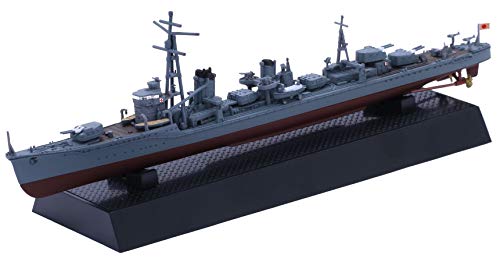 色分け済みgray/41cm x 5cm x 15cm/艦NX-11・組み立てが必要なプラモデル。別途、工具が必要。・多色成型で、お好みで塗装など楽しめます。・スナップフィットで、接着剤は不要です。・(b)対象年齢 :(/b)15才以上商品紹介 機動部隊を護衛せよ! 完成された艦隊型駆逐艦「陽炎型」の大戦序盤の姿! 付属する台座が新しくリニューアル! 初回ロット限定! 展示台上面はストリップ模様/木甲板模様と、メカニックな表面彫刻をしたバージョンが付属します。 艦体は戦時末期の舷窓を閉鎖された艦体とは別に専用の金型を起用、専用部品としています。 艦橋前部には機銃増設座はなく、専用のリノリウム甲板を部品化。 煙突付近にある25mm機銃は3連装に換装される前に連装機銃を搭載。 爆雷が装備される後部甲板は、戦時中に改造される前の姿を専用備品で再現。 電探は未開発の時代であり、前後部マストともに電探未搭載の姿を専用部品で再現。 シールは塗装不要で細部まで色分けできるよう「砲身キャンバス」や「救命浮輪」「カッター内側」などカット済みで収録しています。 すでに消去されていた公算が強い艦名表記はサービス収録。雰囲気重視の方におすすめです。 デカールは塗装派ユーザー向けで、「艦橋後部リノリウム床」や「救命浮輪」など塗装が煩雑な部分を収録しています。 舷外電路を削り開戦前の姿を目指すハイエンドユーザー向けにサービス収録で、煙突識別白線や艦名表示や駆逐隊番号を。 艦名は「シラヌヒ」「アキグモ」および「カゲロフ」「クロシホ」、駆逐隊番号は「18」「17」「15」をサービス収録。 艦NEXTシリーズは、艦船モデルをより作りやすく、それでいてリアルな出来を実現するプラキットです。 ◆各部色分けした成形により、塗装不要です。 ◆パーツの合わせが目立たない分割方式を採用しています。 ◆接着剤を必要としないスナップキットです。 ◆細かい部分の色分けを再現するシールが付属しています。 ◆喫水線下を外せば、洋上モデルが再現できます。 ※この商品は日本製です。 ※この商品は、組み立てが必要なプラモデルキットです。 安全警告 該当なし