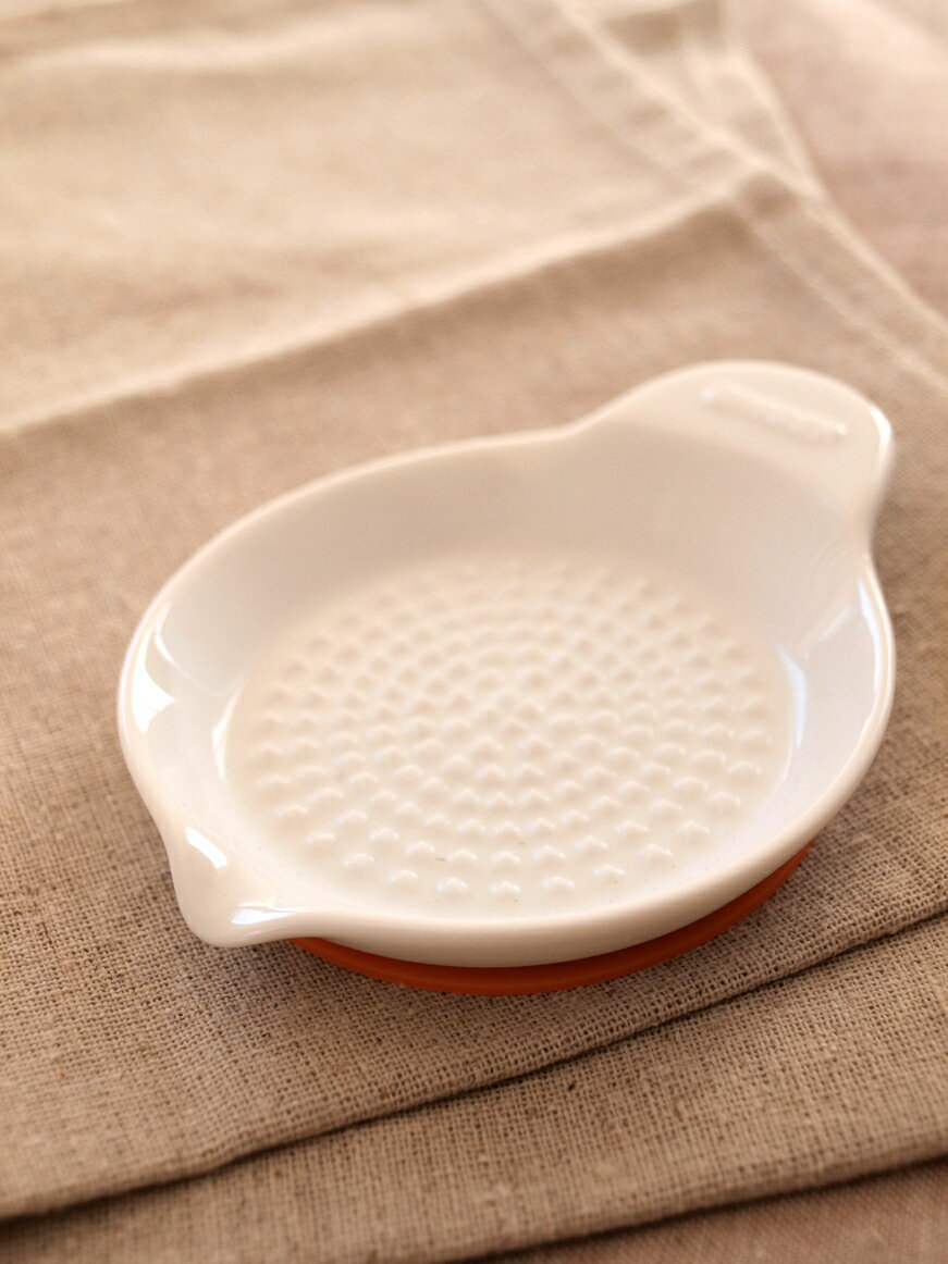 【スマートミニキッチン】 にんにくおろしミニ　（陶磁器）/ すり鉢 片口すり鉢 おろし すりおろし器 かわいい ホワイト