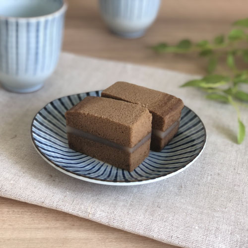 【波紋十草】小皿 13cm　/　 取り皿 銘々皿 醤油皿 しょう油皿 菓子皿 和菓子皿 漬物皿 タレ皿 和食器 和皿 和風 おしゃれ かわいい シンプル 陶器 陶磁器 業務用食器 和柄 和皿