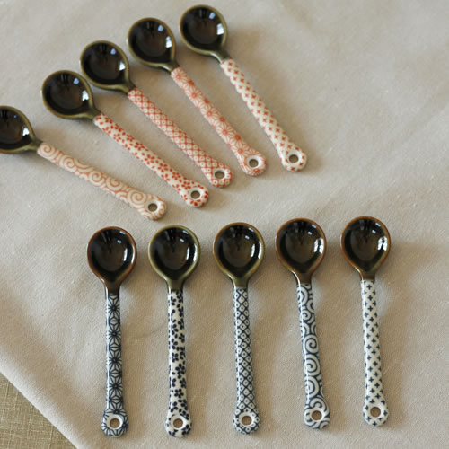 《陶器のカトラリー》和-spoon【和柄のスプーン】/ティースプーン 茶わん蒸し デザートスプーン コーヒースプーン 陶磁器 おしゃれ 和風 和モダンのサムネイル