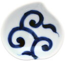 有田焼 惣太窯 桃形 豆皿 小皿 しょうゆ皿 プレート 染付凡唐草 97515
