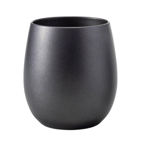 J-kitchens コップ 陶器 のような 口あたり ステンレス 真空二層構造 カップ ブラック 250ml 容量(約):250ml、サイズ(約):Φ7xH9.2cm 素材:ステンレス(セラミック塗装加工) ・陶器のような質感と口当たり。金属の臭いを抑え、飲み物本来の香りや味を楽しめます。・キズや汚れがつきにくく洗いやすい。 保温保冷の真空二層構造・結露が付きにくい。・ステンレス製なので軽くて割れません。 パッケージのデザインは予告なく変更する場合があります。 お使いのモニターの設定等により実際の商品と色味が異なる場合がございます。 ステンレス素材にセラミック塗装加工をすることで金属臭を抑え、飲み物本来の香りや味わいを楽しめます。真空二層構造の保温保冷機能で「温度と味」両方で美味しさを感じることができるこだわりのカップです。 商品コード20081677047商品名J-kitchens コップ 陶器 のような 口あたり ステンレス 真空二層構造 カップ ブラック 250ml型番4582732479973カラーマルチ※他モールでも併売しているため、タイミングによって在庫切れの可能性がございます。その際は、別途ご連絡させていただきます。※他モールでも併売しているため、タイミングによって在庫切れの可能性がございます。その際は、別途ご連絡させていただきます。