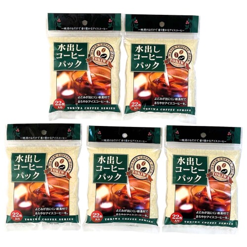 トキワ工業 コーヒーフィルター 水出しコーヒーパック 22枚入り ×5個セット 約10.5×11cm(1枚あたり) 日本製 白 本体サイズ:約10.5×11×0.1cm(1枚あたり) 本体重量:約0.8g(1枚あたり) 素材・材質:複合繊維(ポリエステル・ポリエチレン) 原産国:日本 食品用分析試験合格 ■水を入れた冷水筒に一晩浸けておくだけ、専用器具不要で簡単に水出しコーヒーが作れます。 ■コーヒー専用の不織布を使用し、よどみの少ないクリアな味わいに仕上がります。 ■縦横ともに強度の高い素材で、長時間浸けても破れにくく安心です。 ■使い方:コーヒー粉約35gを入れて閉じ、水約500mlに浸すだけ。 ■抽出後はパックを取り出すだけ、後片付けも簡単です。 ■1パックで約0.5〜0.6L(約3杯分)抽出可能。 ■深炒り ■細挽きのコーヒー粉がおすすめです。 ■抽出時間は6時間から一晩を目安にお好みで加減してください。 ■抽出後は入れたままにすると渋味が出やすいため、パックを取り出してお早めにお召し上がりください。 ※電子レンジやオーブンなどでは使用しないでください。 ※可燃物ですので火に近づけないでください。 ※水に溶けないので流さないでください。 ※本来の用途以外に使用しないでください。 ※高温多湿を避け衛生的な場所に保管してください。 ※小さなお子様の手の届かない所に保管してください。 ※コーヒーを入れ過ぎるとパックからこぼれることがあります。 ※パックに強く水を注ぐとコーヒー粉が漏れ出る場合がありますので水を入れた後にパックを投入してください。 商品コード20082062104商品名トキワ工業 コーヒーフィルター 水出しコーヒーパック 22枚入り &times;5個セット 約10.5&times;11cm(1枚あたり) 日本製 白サイズ約10.5&times;11&times;0.1cm(1枚あたり)カラー白※他モールでも併売しているため、タイミングによって在庫切れの可能性がございます。その際は、別途ご連絡させていただきます。※他モールでも併売しているため、タイミングによって在庫切れの可能性がございます。その際は、別途ご連絡させていただきます。
