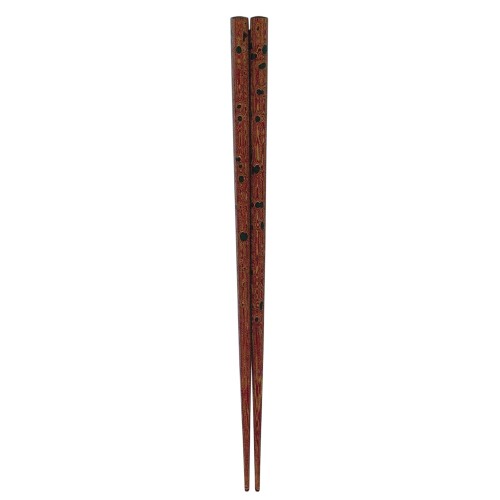 田中箸店 箸 Wabi-Sabi八角金峰 No.605067 茶 23cm 日本ならではの美意識を表す詫び寂び。その奥ゆかしさをお箸の中に感じられるように一膳一膳丁寧に作り上げられたお箸。 研ぎ出し(とぎだし)は、天然の玉石などの種石をセメントに混ぜて塗り付け、硬化した後に電動工具で研磨して表面を滑らかに仕上げる左官技法の一種です。人造石研ぎ出し、テラゾー、人研ぎ(じんとぎ)などとも呼ばれ、耐久性が高く、自然な素材感と光沢のある高級感あふれる表情が特徴です。 素材:天然木 (塗/ポリエステル) 原産国:日本 サイズ: 23cm 日本ならではの美意識を表す詫び寂び。その奥ゆかしさをお箸の中に感じられるように一膳一膳丁寧に作り上げられたお箸。 研ぎ出し(とぎだし)は、天然の玉石などの種石をセメントに混ぜて塗り付け、硬化した後に電動工具で研磨して表面を滑らかに仕上げる左官技法の一種です。人造石研ぎ出し、テラゾー、人研ぎ(じんとぎ)などとも呼ばれ、耐久性が高く、自然な素材感と光沢のある高級感あふれる表情が特徴です。 素材:天然木 (塗/ポリエステル) 原産国:日本 サイズ: 23cm 商品コード20081675110商品名田中箸店 箸 Wabi-Sabi八角金峰 No.605067 茶 23cm型番605067カラー茶※他モールでも併売しているため、タイミングによって在庫切れの可能性がございます。その際は、別途ご連絡させていただきます。※他モールでも併売しているため、タイミングによって在庫切れの可能性がございます。その際は、別途ご連絡させていただきます。