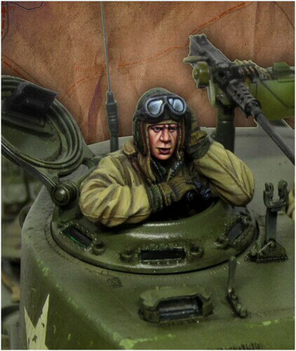エボリューションミニチュアズ 1/35 第二次世界大戦 アメリカ陸軍 戦車長 前方を凝視する冬姿の戦車長 レジンキット EM-35224 組み立て塗装が必要なレジンキット。別途、接着剤や工具、塗料等が必要。 1/35スケール未塗装レジン製組み立てキット バルジの戦いに参加したアメリカ軍戦車長をモチーフにモデル化したフィギュアです レジン製 本製品は未組立未塗装です 商品紹介 エボリューションミニチュアズ 「1/35 第二次世界大戦 アメリカ陸軍 戦車長 前方を凝視する冬姿の戦車長」 レジンキットです。 冬季装備したヨーロッパ戦線のアメリカ陸軍戦車長を1/35スケールでキット化したフィギュアです。 第二次世界大戦も後半にあたるバルジの戦いに参加したアメリカ戦車長をモチーフにモデル化したフィギュアで、前方を凝視し片手に双眼鏡を持つ姿を再現してします。 アメリカ陸軍が運用したシャーマン戦車に乗せるのが前提で膝下がないため、模型各社が1/35スケールでキット化しているシャーマン戦車の殆どに適合します。 レジン製 ※本製品は未組立未塗装です。 ※この商品は、組み立て、塗装が必要なレジンキットです。 ※組み立て、塗装には別途、接着剤や工具、塗料等が必要です。 ※この商品には、接着剤や塗料、工具や電池等は含まれません。 安全警告 該当なし 商品コード20081787140商品名エボリューションミニチュアズ 1/35 第二次世界大戦 アメリカ陸軍 戦車長 前方を凝視する冬姿の戦車長 レジンキット EM-35224型番EM-35224カラー成型色※他モールでも併売しているため、タイミングによって在庫切れの可能性がございます。その際は、別途ご連絡させていただきます。※他モールでも併売しているため、タイミングによって在庫切れの可能性がございます。その際は、別途ご連絡させていただきます。