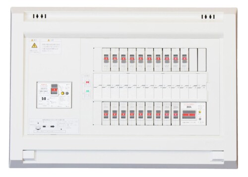 テンパール パールテクト 扉なし 太陽光発電システム IHクッキングヒーター エコキュート温水器エコキュートまたは電気温水器 2次送り リミッタースペースなし YAG34142IT2A3 分岐回路数:14 予備回路数:2 主幹 A:40 分岐回路 2P1E:10 分岐回路 2P2E:3 盤定格 A:60 分岐回路 IH用 2P2E 30A 200V:1 太陽光発電システムにジャストフィット! 商用電源側および太陽光発電システム側それぞれ専用のブレーカを組み込み済みで、 太陽光発電システムを導入される住宅にピッタリです。 商品コード20082183223商品名テンパール パールテクト 扉なし 太陽光発電システム IHクッキングヒーター エコキュート温水器エコキュートまたは電気温水器 2次送り リミッタースペースなし YAG34142IT2A3型番YAG34142IT2A3※他モールでも併売しているため、タイミングによって在庫切れの可能性がございます。その際は、別途ご連絡させていただきます。※他モールでも併売しているため、タイミングによって在庫切れの可能性がございます。その際は、別途ご連絡させていただきます。