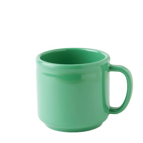 Thunder Group マグカップ 約300ml 丈夫な業務用 メラミン食器 コップ シンプル プラスチック 割れにくい 食洗機対応 緑 グリーン CR9035GR 【商品仕様】直径外寸:8.6cm　サイズ:11.1×8.6×8cm　重量:219g　容量:295ml　ハンドル長さ:2.5425cm　材質:メラミン樹脂　耐熱温度:0〜100[度]　電子レンジ:不可　食洗機:可　生産国:中国 【ThunderGroup】Thunder Group(サンダーグループ)は1956年にアメリカで創業。メラミン食器や調理器具、バーウェア等さまざまなアイテムを製造しているメーカー兼商社で、数多くの飲食店様にご愛用頂いています。 【ご注意】お使いのモニターの性能により、実際の色と見え方が異なる場合がございます。また、記載のサイズ詳細に誤差が生じる場合があります。予めご了承ください。ご購入の際は、サイズ ■容量 ■カラー等を必ずご確認の上、お買い求めくださいますようお願いいたします。 商品コード20078147286商品名Thunder Group マグカップ 約300ml 丈夫な業務用 メラミン食器 コップ シンプル プラスチック 割れにくい 食洗機対応 緑 グリーン CR9035GR型番CR9035GRサイズ290mlカラーグリーン※他モールでも併売しているため、タイミングによって在庫切れの可能性がございます。その際は、別途ご連絡させていただきます。※他モールでも併売しているため、タイミングによって在庫切れの可能性がございます。その際は、別途ご連絡させていただきます。