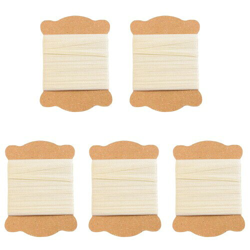 日本紐釦 正絹 刺しゅうリボン 巾3.5mm×約5m巻 5巻セット サイズ/巾3.5mm×約5m巻 5巻セット 素材/絹100% 日本製 本物のお花のように刺繍が出来る刺繍用リボン。 絹100%なので上品な作品に仕上がります。 商品コード20081567309商品名日本紐釦 正絹 刺しゅうリボン 巾3.5mm&times;約5m巻 5巻セット型番KSR-539-5M-5Pカラークリーム※他モールでも併売しているため、タイミングによって在庫切れの可能性がございます。その際は、別途ご連絡させていただきます。※他モールでも併売しているため、タイミングによって在庫切れの可能性がございます。その際は、別途ご連絡させていただきます。