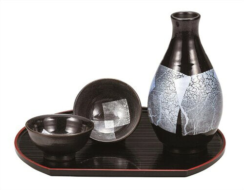 ナカマル『九谷焼』晩酌酒器・銀彩(盆付)K9-1255 サイズ:徳利/容量340ml・盃/径7.4×高3.5cm 素材・材質:磁器 生産国:日本 化粧箱入 商品コード20082008140商品名ナカマル『九谷焼』晩酌酒器・銀彩(盆付)K9-1255型番K9-1255※他モールでも併売しているため、タイミングによって在庫切れの可能性がございます。その際は、別途ご連絡させていただきます。※他モールでも併売しているため、タイミングによって在庫切れの可能性がございます。その際は、別途ご連絡させていただきます。