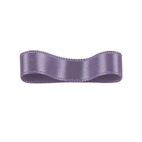 RibbonBon ダブルサテンリボン #140 6mm幅 巻(30m) 10サイズ120色展開 製造国:日本 極細のポリエステル異型断面糸(糸の断面が丸ではない糸)を高密度で織っていますので、キメが細かく光沢が上品です。業務用でもワンランク上のサテンとして広範囲に使用されているベストセラー商品です。幅数は10サイズ、色数は120色と選択肢が多いのもポイントです。このペンタシングルサテンは光沢が両面に出る織り方をしていますが、片面のみ光沢のあるペンタシングルサテンもあります。 ※ この商品は2m単位でお求め頂けます。オーダー間違えにご注意ください。 商品コード20066977459商品名RibbonBon ダブルサテンリボン #140 6mm幅 巻(30m) 10サイズ120色展開型番1200006140※他モールでも併売しているため、タイミングによって在庫切れの可能性がございます。その際は、別途ご連絡させていただきます。※他モールでも併売しているため、タイミングによって在庫切れの可能性がございます。その際は、別途ご連絡させていただきます。