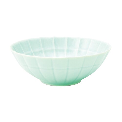 美濃焼 miyama 深山 鉢 ボウル 電子レンジ 食洗機対応 すずね グリーン 直径約15cm 日本製 74-041-225 商品サイズ:約15×5.4cm 商品重量:0.3kg 素材:磁器 生産国:日本 取り鉢。 煮物やおでんなど水分の多いおかずのとりわけにちょうどいいサイズ。1〜2人分のお料理も盛り付けられるので盛り鉢としても。 商品コード20077570014商品名美濃焼 miyama 深山 鉢 ボウル 電子レンジ 食洗機対応 すずね グリーン 直径約15cm 日本製 74-041-225型番74-041-225サイズ直径約15cmカラーグリーン※他モールでも併売しているため、タイミングによって在庫切れの可能性がございます。その際は、別途ご連絡させていただきます。※他モールでも併売しているため、タイミングによって在庫切れの可能性がございます。その際は、別途ご連絡させていただきます。