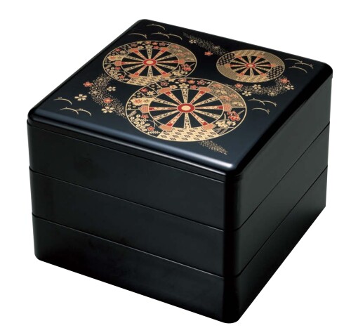 割烹漆器 若泉漆器 お重箱 ?7寸重 黒 御所車（内黒）3段 H-159-17A