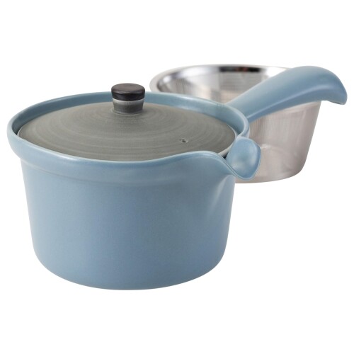 波佐見焼 急須 ティーポット (スーパーステンレス 茶こし付) カルム柄 ブルー 容量約275ml 日本製 25492 ティーポット おすすめ 人気 食器 ランキング 緑茶 お茶 ポット 急須 紅茶 コーヒー はさみやき 波佐見焼き はさみ焼き 生産国:日本 色彩豊かに。そしてシンプルに。 個性的なディテールと色彩でくつろぎのティータイムを演出する。 そっと手を添えて使える所作に。 商品コード20081645551商品名波佐見焼 急須 ティーポット (スーパーステンレス 茶こし付) カルム柄 ブルー 容量約275ml 日本製 25492型番25492サイズ11cm x 11cm x 8.5cmカラーブルー※他モールでも併売しているため、タイミングによって在庫切れの可能性がございます。その際は、別途ご連絡させていただきます。※他モールでも併売しているため、タイミングによって在庫切れの可能性がございます。その際は、別途ご連絡させていただきます。
