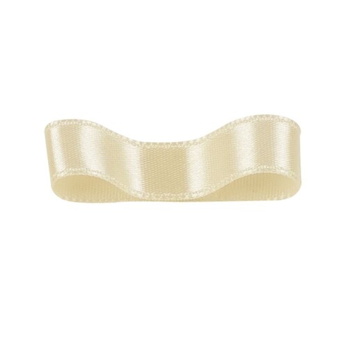 RibbonBon シングルサテンリボン #073 36mm幅 巻(30m) 9サイズ120色展開 製造国:日本 極細のポリエステル異型断面糸(糸の断面が丸ではない糸)を高密度で織っていますので、キメが細かく光沢が上品です。業務用でもワンランク上のサテンとして広範囲に使用されているベストセラー商品です。幅数は9サイズ、色数は120色と選択肢も多いです。このペンタシングルサテンは光沢が片面のみに出る織り方をしていますが、両面共に光沢のあるペンタダブルサテンもあります。ペンタシングルサテンは50mmまでの幅ですが、ペンタダブルサテンは70mmの幅も全色揃えています。 商品コード20075156158商品名RibbonBon シングルサテンリボン #073 36mm幅 巻(30m) 9サイズ120色展開型番1100036073※他モールでも併売しているため、タイミングによって在庫切れの可能性がございます。その際は、別途ご連絡させていただきます。※他モールでも併売しているため、タイミングによって在庫切れの可能性がございます。その際は、別途ご連絡させていただきます。