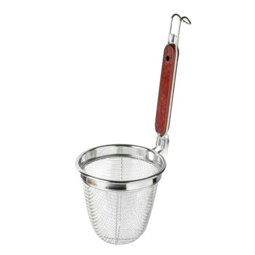 Thunder Group てぼ 湯切り 深さ14cm 8メッシュ 丸底 ラーメン うどん 麺 18-8ステンレス ザル 業務用 SLNS014 【商品仕様】直径外寸:14cm　長さ×幅×高さ:14×14×36cm　重量:205g　ハンドル長さ:22cm　メッシュ:8メッシュ　その他スペック:深さ14cm　材質:ステンレス(18-8)、木　生産国:中国 【ラーメンやうどんにも使える】細麺から太麺まで幅広く対応できる8メッシュ仕様。ラーメンはもちろん、うどんや冷やし中華など多用途に使えます。 【錆びにくい18-8ステンレス】耐久性と衛生面に優れた18-8ステンレス製。業務用として繰り返し使っても錆びにくいです。 【フック付き木製ハンドル】鍋のふちに固定できるフックと、収納時に吊り下げられるフックを備えたハンドル。持ち手は熱の伝わりにくい木製で、扱いやすい設計。 【Thunder Group】Thunder Group(サンダーグループ)は1956年にアメリカで創業。メラミン食器や調理器具、バーウェア等さまざまなアイテムを製造しているメーカー兼商社で、数多くの飲食店様にご愛用頂いています。 【ご注意】お使いのモニターの性能により、実際の色と見え方が異なる場合がございます。また、記載のサイズ詳細に誤差が生じる場合があります。予めご了承ください。ご購入の際は、サイズ ■容量 ■カラー等を必ずご確認の上、お買い求めくださいますようお願いいたします。 商品コード20081701760商品名Thunder Group てぼ 湯切り 深さ14cm 8メッシュ 丸底 ラーメン うどん 麺 18-8ステンレス ザル 業務用 SLNS014型番SLNS014カラーシルバー※他モールでも併売しているため、タイミングによって在庫切れの可能性がございます。その際は、別途ご連絡させていただきます。※他モールでも併売しているため、タイミングによって在庫切れの可能性がございます。その際は、別途ご連絡させていただきます。