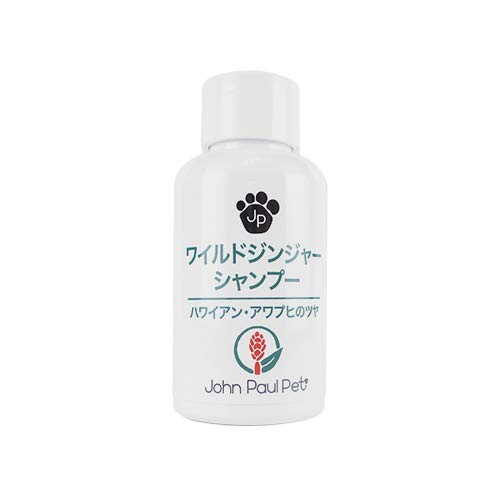 John Paul Pet ジョンポールペット 50ミリサイズ ワイルドジンジャーシャンプー 50ml 本体サイズ (幅X奥行X高さ) :3.5×3.5×7.5cm 本体重量:0.05kg 原産国:アメリカ合衆国 商品紹介 ハワイ島の自社農園で収穫したワイルドジンジャー(アワプヒ)を贅沢に配合。清々しい香りのアワプヒは肌に潤いと栄養を与え、しなやかで艶やかな被毛に洗い上げます。 原材料 ■成分 水、アワプヒ(ハワイアン ■ワイルドジンジャー)エキス、アロエベラエキス、スイートアーモンドオイル、カモミールエキス、加水分解カラス麦、パンテノール、リモネン、リナロール、クエン酸、グリセリン、塩化ナトリウム、ブチレングリコール、フェノキシエタノール、ラウレス硫酸ナトリウム、コカミドMIPA、コカミドプロピルベタイン、トリメチルシロキシアモジメチコン、クラーヒドロキシプロピルトリモニウムクロリド、ヘキシルシンナマル、硝酸Mg、塩化Mg、サリチル酸ベンジル、メチルクロロイソチアゾリノン、メチルイソチアゾリノン、パレスー7&9、トリデセス-12、ビスアミノPEG/PPG-41/3アミノエチルPG-プロピルジメチコン、PEG-12ジメチコン、フレグランス 使用方法 水で稀釈せず原液のままお使いください。使用量の目安は小型犬 ■猫15ml、中型犬 ■猫20ml、大型犬 ■猫30ml程度です。濡らした被毛にシャンプーをなじませ、泡立てます。30秒程おいてから洗い流してください。1回のシャンプーで十分なクレンジング効果が期待できます。パラベン ■EDTA不使用で安心してご使用いただけます。 商品コード20063927905商品名John Paul Pet ジョンポールペット 50ミリサイズ ワイルドジンジャーシャンプー 50mlサイズ50ml※他モールでも併売しているため、タイミングによって在庫切れの可能性がございます。その際は、別途ご連絡させていただきます。※他モールでも併売しているため、タイミングによって在庫切れの可能性がございます。その際は、別途ご連絡させていただきます。