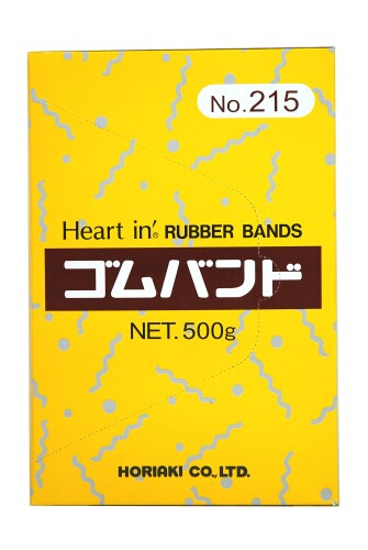 ホリアキ ハートイン 輪ゴム ゴムバンド #215 500g 500-215N ナチュラル 【箱サイズ】w140×D210×H64mm 【輪ゴムサイズ】折径:80mm×切幅:4.5mm×厚み:1.1mm 【結束物の目安】周長約24cm-29cm(緩く-きつく) 【同折径別番手(切幅)】#20x1(1.1mm巾)/#210(3.0mm巾)/#220(8.0mm巾)/#20(12.0mm巾) 【仕様】箱入り 【原料】高品質天然ゴム使用 説明 番手毎の結束目安を表示! 【特徴】 ハートインゴムバンドは、伸縮性に優れ、汎用性が高く、食品衛生法、食品添加物の規格に適合。 環境に優しい、安全性の高い結束材。 【使用上の注意】 1.天然ゴム使用。ゴムアレルギーの方は注意。 2.伸縮性がある為、使用中の跳ね返りに注意。 3.鋭いエッジを持つ物に掛けると切れる。当て布等を使用。 4.食品用では無い。 5.直射日光を避けて保管。 商品コード20035855973商品名ホリアキ ハートイン 輪ゴム ゴムバンド #215 500g 500-215N ナチュラル型番500-215Nサイズ折径80mm&times;切幅4.5mmカラーナチュラル※他モールでも併売しているため、タイミングによって在庫切れの可能性がございます。その際は、別途ご連絡させていただきます。※他モールでも併売しているため、タイミングによって在庫切れの可能性がございます。その際は、別途ご連絡させていただきます。