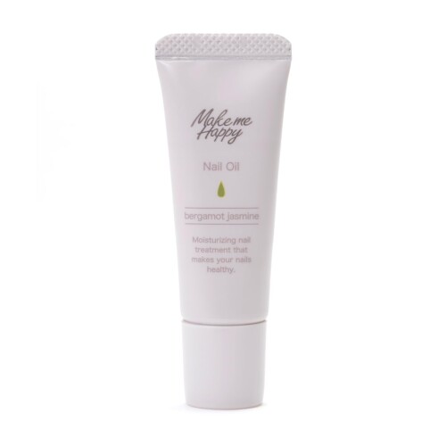 キャンメイク メイクミーハッピー ネイルオイル bergamot jasmine ネイルケア フレグランスネイルオイル 高保湿 ベルガモットジャスミン 1滴ずつ塗布量の調節ができる、チューブタイプのフレグランスネイルオイル 高保湿なオイルが爪・甘皮にうるおい・ツヤを与え、乾燥を防ぎます。べたつきにくいサラッとしたテクスチャー。 トリートメント成分として、6種の植物オイル(ホホバ種子油、バオバブ種子油、アーモンド油、オリーブ果実油、ツバキ種子油、ヒマワリ種子油)を配合。 爪を健やかに保つ成分として、ケラチン(イソステアロイル加水分解ケラチン(羊毛))を配合。 ベルガモットジャスミン…爽やかな柑橘と甘い花々の香り(ベルガモット、リーフ、アップル、ペアー/ジャスミン、ミュゲ、オゾン/ムスク、アンバー、ウッディ) 商品紹介 爪 ■甘皮を保湿するフレグランスネイルオイル 原材料 ■成分 オリーブ果実油、スクワラン、アーモンド油、パルミチン酸エチルヘキシル、香料、ダイマージリノール酸ダイマージリノレイル、(アブラナ種子油/シナアブラギリ種子油)コポリマー、トコフェロール、ツバキ種子油、バオバブ種子油、ホホバ種子油、ヒマワリ種子油、イソノナン酸イソノニル、イソステアロイル加水分解ケラチン(羊毛) 使用方法 適量を爪に滴下し、指でマッサージをしながら爪と生え際(甘皮)に塗り広げなじませてください。 ※チューブの先端を下に向け、1滴ずつ量を調整しながら使用してください。 ※使用後はティッシュ等でチューブの先をよく拭き、キャップをしっかり閉めてください。 安全警告 ■爪、お肌に異常が生じていないかよく注意して使用してください。 ■爪、お肌に合わないときはご使用をおやめください。 ■乳幼児の手の届かないところに保管してください。 ■極端に高温又は低温の場所、直射日光のあたる場所には保管しないでください。 ■詳しくは製品の注意事項をご覧ください。 商品コード20081644284商品名キャンメイク メイクミーハッピー ネイルオイル bergamot jasmine ネイルケア フレグランスネイルオイル 高保湿 ベルガモットジャスミンカラーベルガモットジャスミン※他モールでも併売しているため、タイミングによって在庫切れの可能性がございます。その際は、別途ご連絡させていただきます。※他モールでも併売しているため、タイミングによって在庫切れの可能性がございます。その際は、別途ご連絡させていただきます。