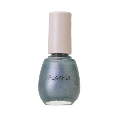 PLAYFUL(プレイフル) アップデートネイル pun-42 フロストブルー (10mL) とろけるように広がって、つるんとキレイ! 1本6役! トップ・ベース不要のネイルカラー 一度塗りでムラなくキレイに仕上がるスムースフィットベース 自爪ケア & うるおい成分7種( ※1)を贅沢に配合 はがれた箇所の補修も簡単に使用できます カラー / pun-42 フロストブルー 内容量 / 10mL 商品紹介 【PLAYFUL(プレイフル) アップデートネイル pun-42 フロストブルー】 ■1本6役! ベースコート ■ネイルカラー ■トップコート ■潤い ■弱爪保護 ■自爪ケア、これ1本で仕上がるから超時短! ■トップ ■ベース不要のネイルカラーです。 ■とろけるように広がって、つるんとキレイ! ■一度塗りでムラなくキレイに仕上がるスムースフィットベースに、ケア ■プロテクト ■うるおい成分が贅沢に配合された処方。 ■はがれた箇所の補修も簡単に使用できます。 ■自爪ケア & うるおい成分7種( ※1)を贅沢に配合。 ■乾燥しがちな爪を、ネイルしながらしっかり保湿。 ( ※1) アボカドオイル、アルガンオイル、ホホバオイル、ヒアルロン酸、シアバター、加水分解ケラチン、スギナエキス ■爪のことを考えた無添加処方( ※2)。 ( ※2) トルエン、合成カンファー、キシレン、フタル酸ジブチル、トリフェニルリン酸 ■ケア ■保護成分も配合しているので、これ1本で両手5分仕上げができる、万能ネイルカラーです。 ■カラー / pun-42 フロストブルー 【内容量】 10mL 原材料 ■成分 酢酸ブチル、酢酸エチル、ニトロセルロース、(アジピン酸/ネオペンチルグリコール/無水トリメリト酸)コポリマー、クエン酸アセチルトリブチル、イソプロパノール、酸化チタン、マイカ、アクリレーツコポリマー、(トシルアミド/ホルムアルデヒド)樹脂、ステアラルコニウムベントナイト、ブタノール、(スチレン/アクリレーツ)コポリマー、シリカ、Al、エタノール、オキシベンゾン-1、銀、ジ安息香酸トリメチルペンタンジイル、合成フルオロフロゴパイト、ポリビニルブチラール、アルキッド-2、アルミナ、ジメチコン、青404、酸化鉄、炭酸Ca、トリメチルシロキシケイ酸、酸化スズ、カーボンブラック、メチコン、水酸化Al、赤202、硫酸Ba、水、ホホバ種子油、アボカド油、メタリン酸Na、アルガニアスピノサ核油、シア脂、ナイロン-6、ヒアルロン酸Na、加水分解ケラチン(羊毛)、スギナエキス、トコフェロール 使用方法 ■自爪の汚れや油分などを落とし、本製品を塗ってください。 (1) ハケをボトルのフチでしごいてネイルをとります。 (2) エッジ(爪の断面)を塗ります。 ここを塗ると持ちがUPします。 (3) はみ出さないように爪全体に塗ります。 (4) 完成! 安全警告 ■爪に異常がある時はご使用をお止めください。 ■ご使用前に振ってください。 ■乳幼児やペットの手の届かないところに保管してください。 ■保管環境によっては変色する可能性がありますが、品質には問題ありません。 ■ネイルカラーにうすめ液を加えたり、他のネイルカラーを注ぎ足す場合は、ビン上部に十分な空間を残して入れてください。 ■まれに成分の一部が沈殿することがありますが、品質には問題ありません。 ■火気厳禁。 商品コード20081652388商品名PLAYFUL(プレイフル) アップデートネイル pun-42 フロストブルー (10mL)型番pun-42サイズ10mLカラーpun-42 フロストブルー※他モールでも併売しているため、タイミングによって在庫切れの可能性がございます。その際は、別途ご連絡させていただきます。※他モールでも併売しているため、タイミングによって在庫切れの可能性がございます。その際は、別途ご連絡させていただきます。