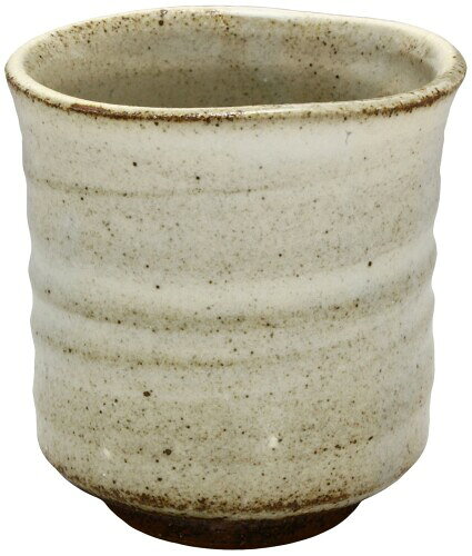 瀬戸焼 加藤正也 大湯呑 粉引 150-0052 サイズ:約直径8.2×高さ8.5cm 素材:陶器 生産国:日本 容量:約230ml 瀬戸焼は愛知県瀬戸市とその周辺で生産される陶磁器の総称。千年以上の歴史と伝統を有する日本を代表するやきもの。 常滑 ■信楽 ■越前 ■丹波 ■備前と並び六古窯の産地としても知られている。 窯や炎の状態によって変化に富む作風の為、ひとつひとつ風合いが異なります。 ご自宅用はもちろん、おもてなしや贈り物にも最適。 商品コード20076104495商品名瀬戸焼 加藤正也 大湯呑 粉引 150-0052型番150-0052サイズ230mlカラー粉引※他モールでも併売しているため、タイミングによって在庫切れの可能性がございます。その際は、別途ご連絡させていただきます。※他モールでも併売しているため、タイミングによって在庫切れの可能性がございます。その際は、別途ご連絡させていただきます。