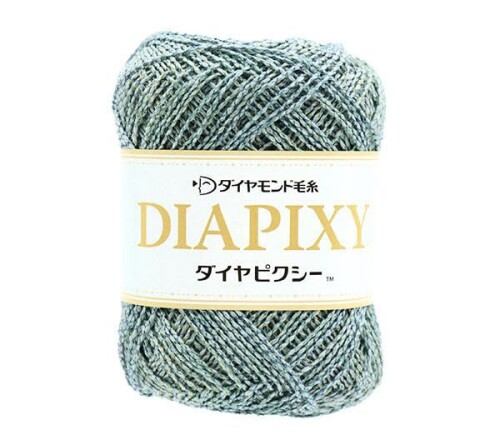 DIAMOND ダイヤモンド 春夏毛糸 『DIACOSTA LUNA (ダイヤコスタルナ) 9215番色』 素材:レーヨン67%、アクリル24%、ポリエステル6%、キュプラ3% 仕立:1玉35g巻(糸長約112m) 使用針:棒針5〜6号、かぎ針5/0〜6/0号 標準ゲージ:メリヤス編21〜23目 28〜30段 標準使用量(半袖プルオーバー)婦人用8玉、紳士用10玉 説明 春夏毛糸 『DIACOSTA LUNA (ダイヤコスタルナ) 9215番色』 DIAMOND ダイヤモンド 夏の定番糸ダイヤコスタウーノにラメの輝きをプラス 光沢感のあるソリッドカラーの中に、シルバーラメとマルチカラーのラメ、2種の輝きを散りばめました。 編みやすさ、模様の美しさ、編地の安定感といった、コスタ素材の特性を活かした作品はいつも満足度の高い仕上がりです。 強すぎない、繊細で上品なミックスカラーのラメの表情が新鮮です。 [手芸 手編み 編み物 赤茶 ブラウン] ■素材:レーヨン67%、アクリル24%、ポリエステル6%、キュプラ3% ■仕立:1玉35g巻(糸長約112m) ■太さ:合太 ■使用針:棒針5~6号、かぎ針5/0~6/0号 ■標準ゲージ:メリヤス編21~23目 28~30段 ■標準使用量(半袖プルオーバー)婦人用8玉、紳士用10玉 ■日本製 2022年 春夏 ※モニターによって実物のお色と若干異なる場合がございます。 商品コード20076150567商品名DIAMOND ダイヤモンド 春夏毛糸 『DIACOSTA LUNA (ダイヤコスタルナ) 9215番色』型番9215カラー茶※他モールでも併売しているため、タイミングによって在庫切れの可能性がございます。その際は、別途ご連絡させていただきます。※他モールでも併売しているため、タイミングによって在庫切れの可能性がございます。その際は、別途ご連絡させていただきます。