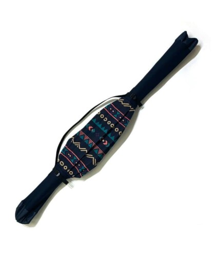 ラウズ(ROUZE) スキー カバー Knit Ski Cover 通気性 錆防止 RZA620 オルテガネイビー 素材・材質:ポリエステル 機能:通気性 仕様:フリーサイズ(148-175cm程度の板に対応) 説明 バインディング部分もしっかり覆い収納出来ます。 車内への積み込みに大変便利。 車内も傷つけません。 ニット製のため通気性があり、エッジの錆び防止に最適。 商品コード20081550572商品名ラウズ(ROUZE) スキー カバー Knit Ski Cover 通気性 錆防止 RZA620 オルテガネイビー型番RZA620サイズone sizeカラーオルテガネイビー※他モールでも併売しているため、タイミングによって在庫切れの可能性がございます。その際は、別途ご連絡させていただきます。※他モールでも併売しているため、タイミングによって在庫切れの可能性がございます。その際は、別途ご連絡させていただきます。