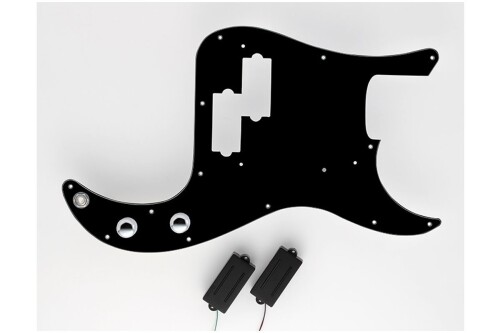 DiMarzio ピックアップ PRE-WIRED Split P P Bass Replacement Pickguard Black FB2100BA2-BK プレシジョンベースのリプレイスメント用に組まれたピックアップとコントロール配線済みのピックガードです ハンダ付け作業が不要のソケット・コネクター方式のターミナル・ブロック採用で、すべての取付作業はネジ留めだけ 搭載ピックアップ : DP127 Split P 商品紹介 ディマジオ ■プリワイアード ■ピックアップのSplit Pピックアップ ■セット FB2100BA2BKが登場しました。 プレシジョンベースのリプレイスメント用に組まれたピックアップとコントロール配線済みのピックガードです。 ハンダ付け作業が不要のソケット ■コネクター方式のターミナル ■ブロック採用で、すべての取付作業はネジ留めだけです。 ターミナル ■ブロックに使用するためのディマジオ ■ロゴ入りマイナス ■ドライバーも付属します。 面倒なコントロール/コンデンサーなどの取付や配線をすることなく、簡単にマウントが出来ます。 3プライ ■ピックガード、ピックアップ、ヴォリューム/トーン ■ポット、コンデンサー、アウトプット ■ジャック、ノブ類のすべてが高品質なディマジオ ■ハードウェアです。 ハードウェア単体で買い揃えるよりもリーズナブルな上、面倒な配線作業もなく、スピーディな載せ換えが行なえます。 お手持ちのプレシジョンベースをグレードアップしたいとお考えの方にお勧めします。 安全警告 Fender U.S.A.の標準のプレシジョンベース・ピックガードからの載せ替えが可能です。ネジ穴の位置が微妙に異なる場合は、ボディに加工が必要な場合もあります。 商品コード20082318573商品名DiMarzio ピックアップ PRE-WIRED Split P P Bass Replacement Pickguard Black FB2100BA2-BK型番FB2100BA2-BK※他モールでも併売しているため、タイミングによって在庫切れの可能性がございます。その際は、別途ご連絡させていただきます。※他モールでも併売しているため、タイミングによって在庫切れの可能性がございます。その際は、別途ご連絡させていただきます。
