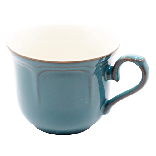 光洋陶器 ラフィネ コーヒーカップ 170ml アンティークブルー 日本製 15987052 商品サイズ:約11×8.3×6.6cm 商品重量:0.25kg 容量:約170ml 素材:磁器 生産国:日本 美濃焼は岐阜県の東濃地方(多治見市、土岐市、瑞浪市、可児市)で生産されるやきものです。 日本最大の陶磁器生産拠点であり、日本の陶磁器生産量の約半分を占めています。 レストラン、カフェ、バル、パーティ会場等、業務用、プロユースの方におすすめ。ご家庭用にもどうぞ。 中世ヨーロッパを思わせるレトロな雰囲気でありながら、現代的でもあるカラーが絶妙にマッチし、新たな時代を造り出すラフィネシリーズ。縁のエンボスがよりクラシカルに演出。 把手が細身で、上品なデザインのコーヒーカップ。 商品コード20077210058商品名光洋陶器 ラフィネ コーヒーカップ 170ml アンティークブルー 日本製 15987052型番15987052サイズ約11&times;8.3&times;6.6cmカラーアンティークブルー※他モールでも併売しているため、タイミングによって在庫切れの可能性がございます。その際は、別途ご連絡させていただきます。※他モールでも併売しているため、タイミングによって在庫切れの可能性がございます。その際は、別途ご連絡させていただきます。