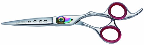 CROXY 職人手作り プロ用美容バサミ Excellentシリーズ ヨーロッパ先進デザインシザー EX1005-1、6インチ プロフェッショナル仕様: 職人による手作りの美容師向け高品質シザー、精密なカットを実現 デザイン性: ヨーロッパの先進的なデザインを採用し、機能性と美しさを両立 サイズ仕様: 使いやすい5.5インチ(約14cm)のサイズで、長時間の作業も快適 Excellentシリーズ: プロフェッショナルラインのEX1005-1モデルで、高度な技術要求に対応 握り心地: 人間工学に基づいた設計で、疲れにくく正確なカットをサポート CROXYの職人手作りの美容バサミは、プロフェッショナルな理美容師のニーズに応えるために設計された高品質なハサミです。 なかでもExcellentシリーズは、ヨーロッパの先進的なデザインを取り入れ、精密な切れ味と使いやすさを実現しています。 職人の手作業による丁寧な仕上げにより、安定した切れ味と快適な操作性を実現。プロフェッショナルな現場での日常的な使用に耐える耐久性を備えています。 人間工学に基づいたハンドルデザインにより、長時間の作業でも手の疲れを軽減します。 スタイリッシュなデザインと実用性を兼ね備えたこのハサミは、プロの理美容師の方々の技術を確実にサポートします。 商品コード20081684753商品名CROXY 職人手作り プロ用美容バサミ Excellentシリーズ ヨーロッパ先進デザインシザー EX1005-1、6インチカラーシルバー※他モールでも併売しているため、タイミングによって在庫切れの可能性がございます。その際は、別途ご連絡させていただきます。※他モールでも併売しているため、タイミングによって在庫切れの可能性がございます。その際は、別途ご連絡させていただきます。